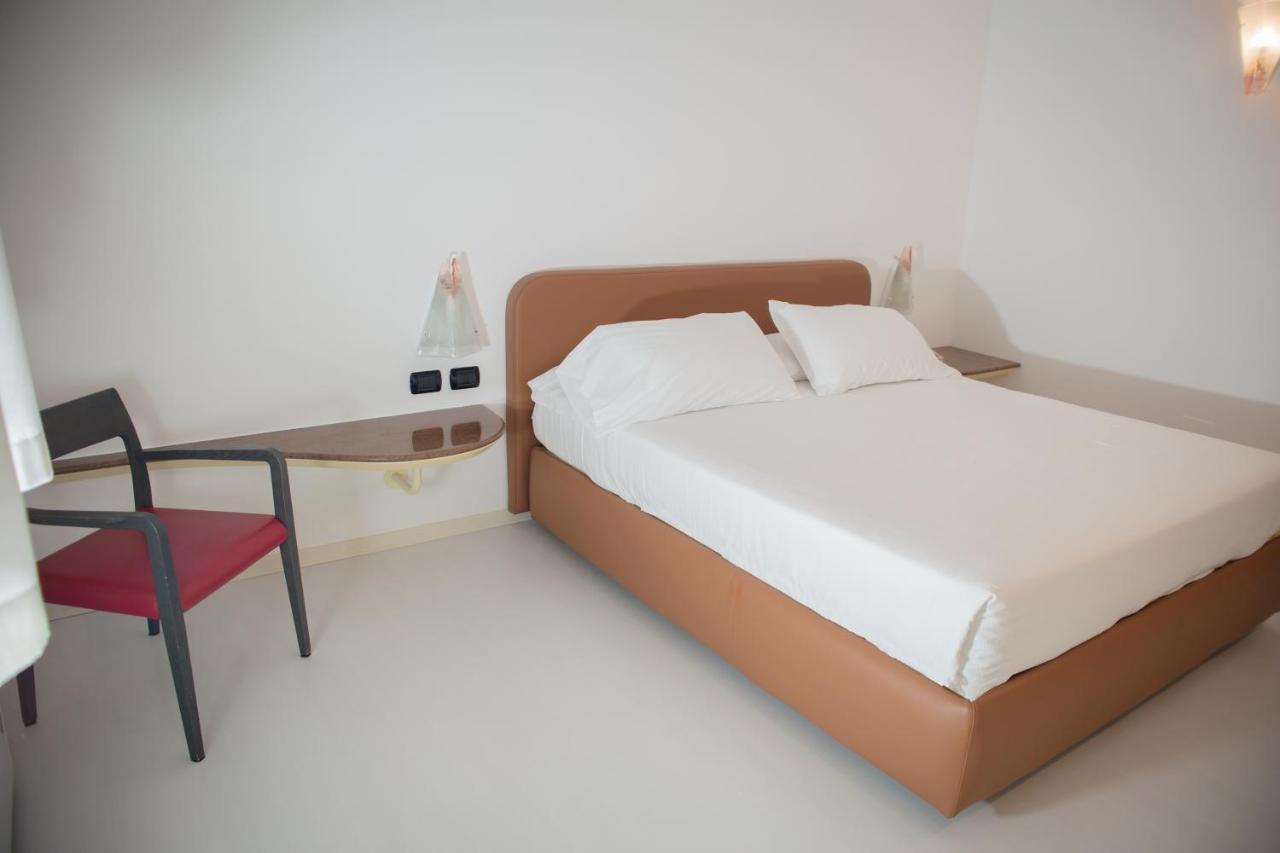 Hotel Blue Relais Maggiore Dormelletto